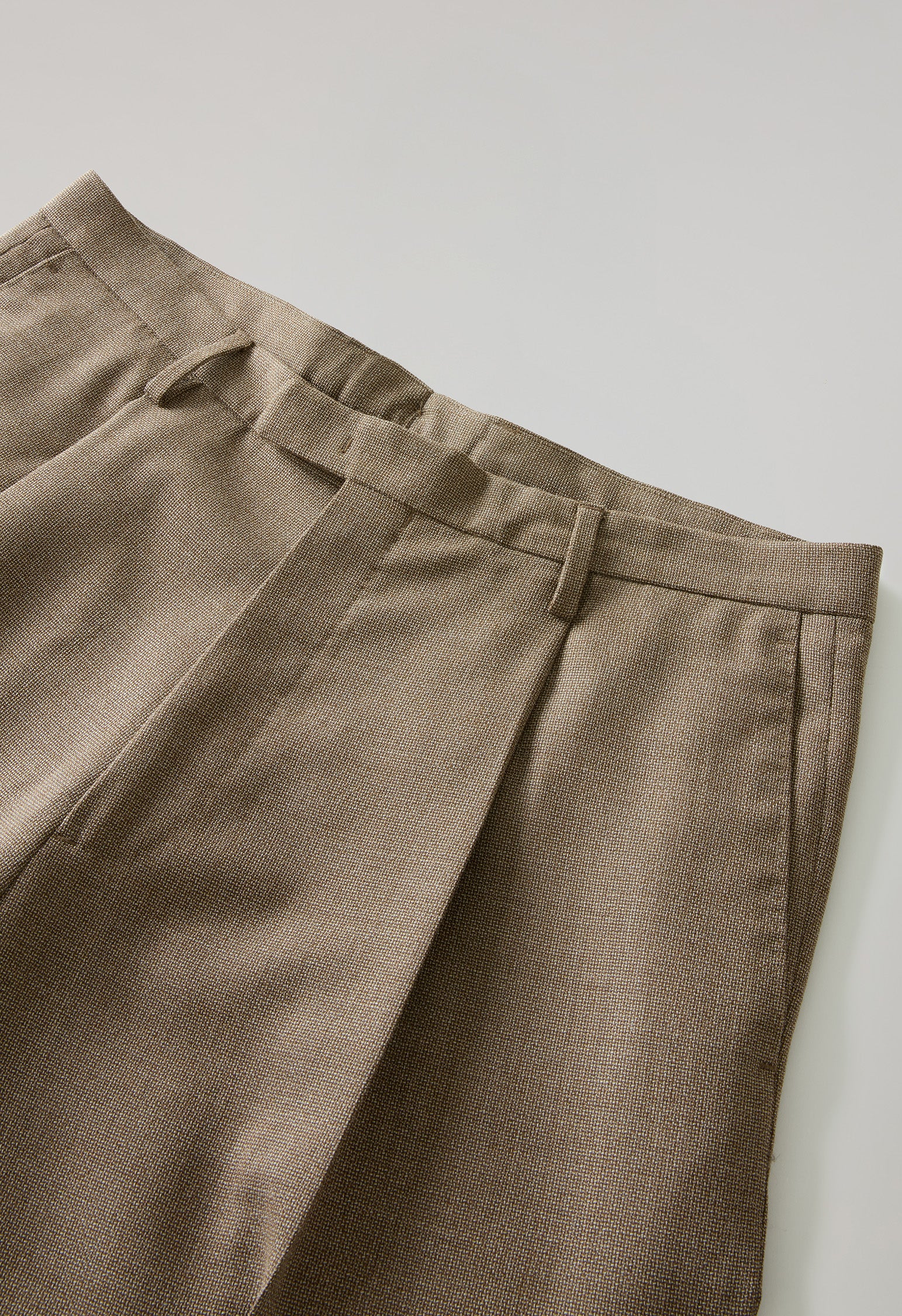 Beige Light Wool Honeycomb Fluid Suits