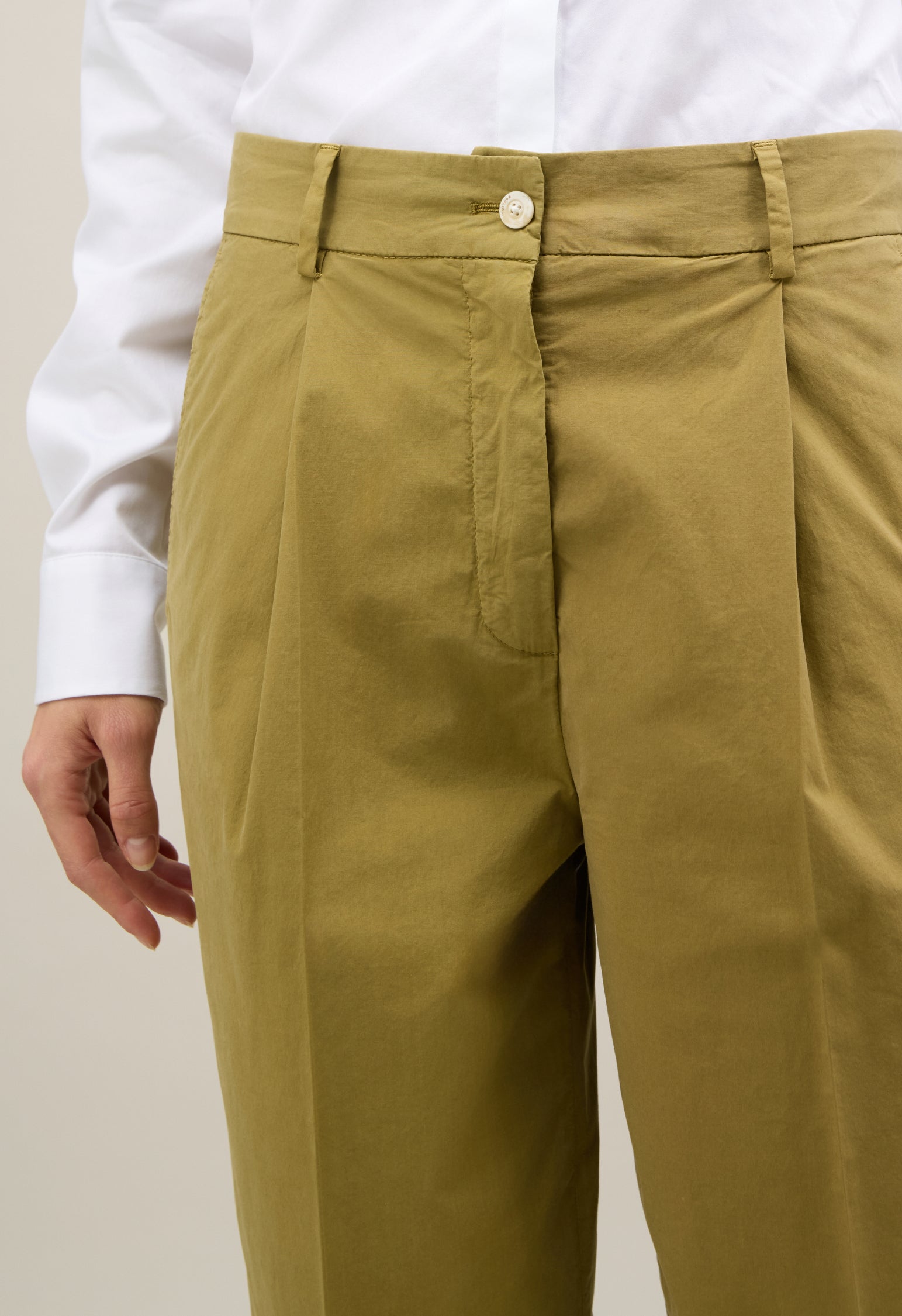 Green Light Popeline Cropped Trousers