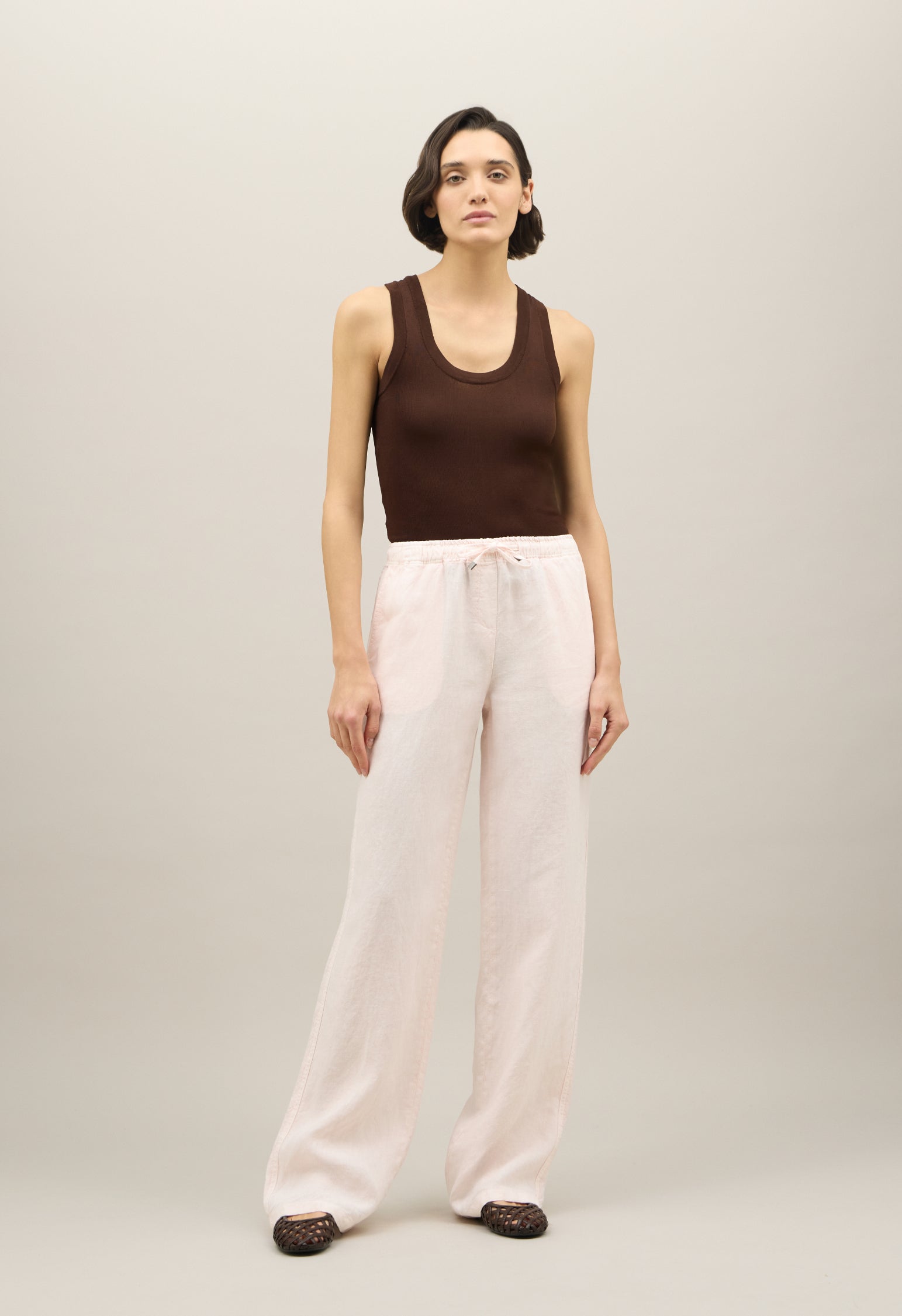 Pantalone jog in lino tinto in capo rosa