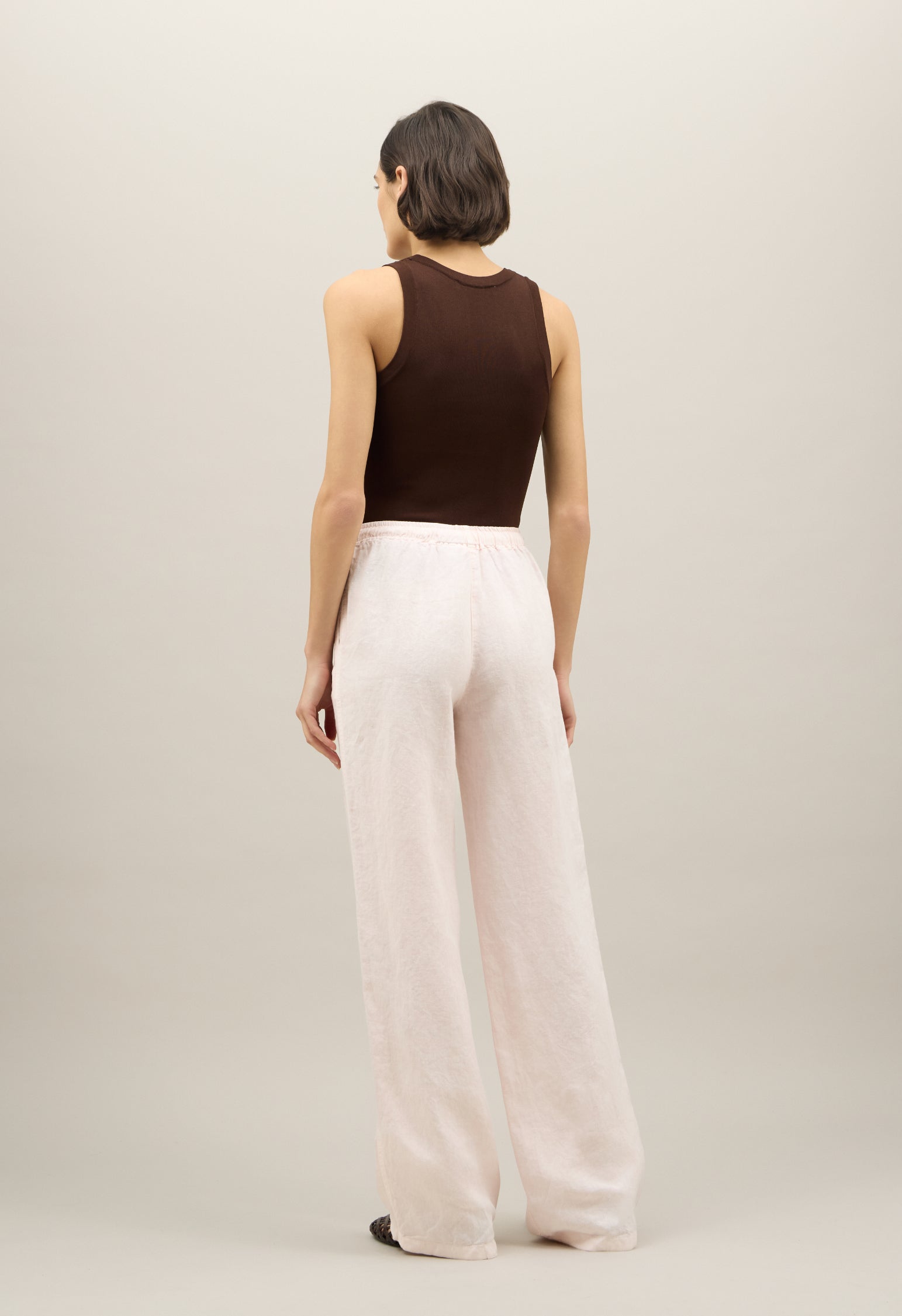 Pantalone jog in lino tinto in capo rosa